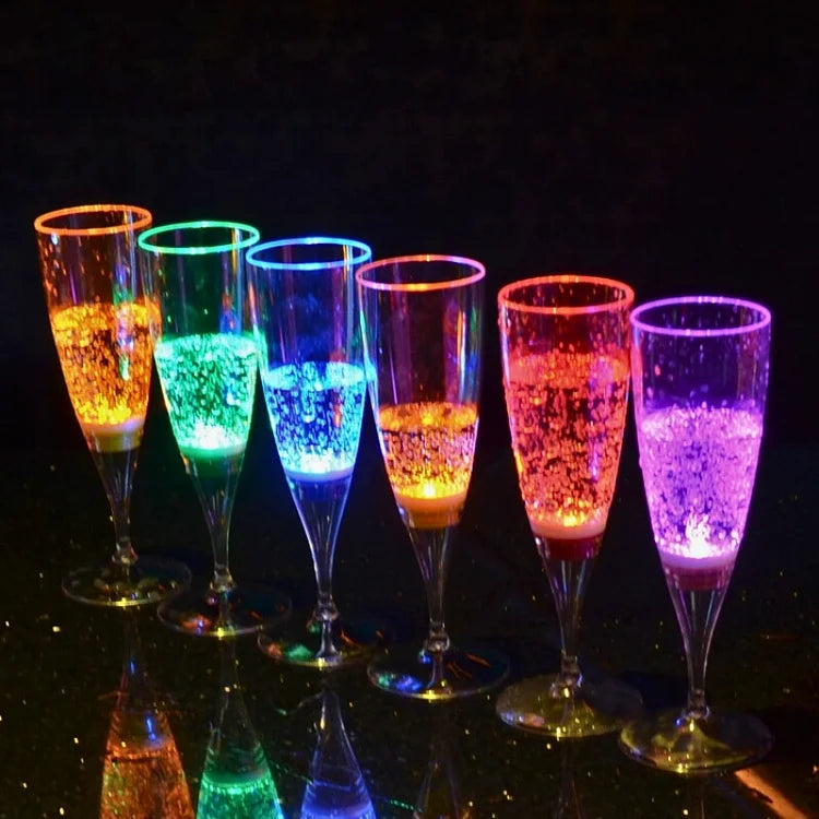 GlowSip - LED-belyst vinglassett (6 stk)