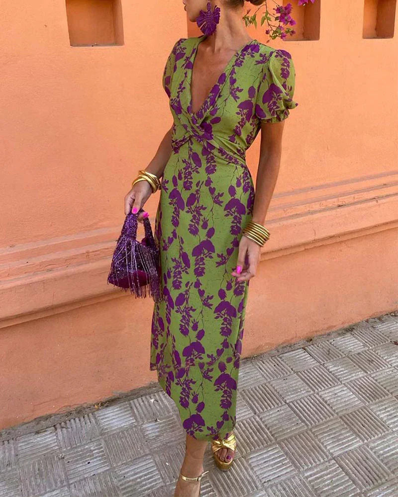 Emilia blomstrete kjole - Elegant og feminin kjole for enhver anledning
