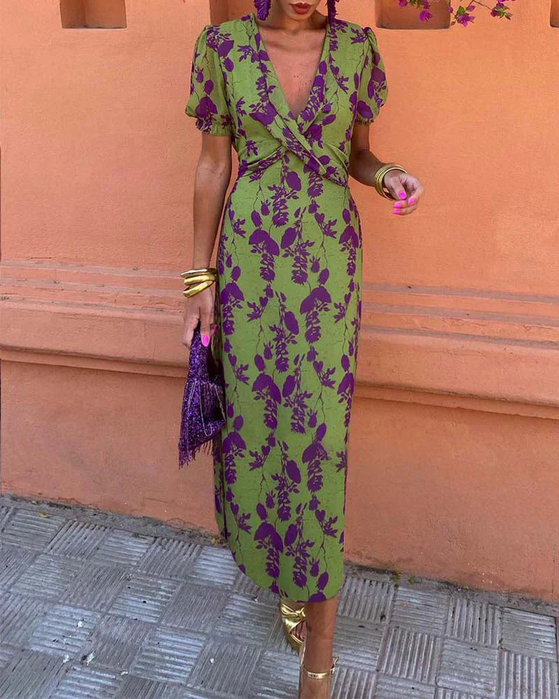 Emilia blomstrete kjole - Elegant og feminin kjole for enhver anledning