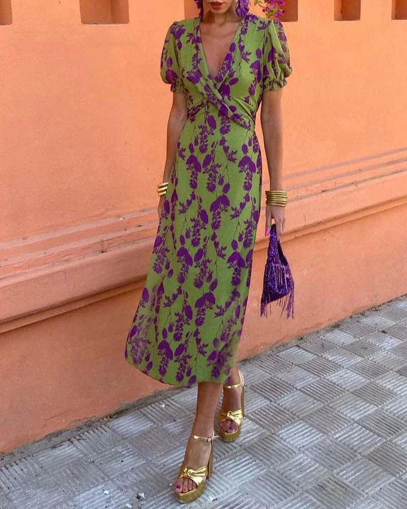 Emilia blomstrete kjole - Elegant og feminin kjole for enhver anledning