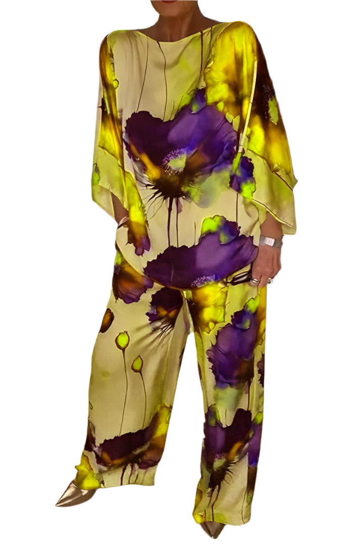 Geldy - Kraftig blomstret topp med oversized og bukser med vide ben