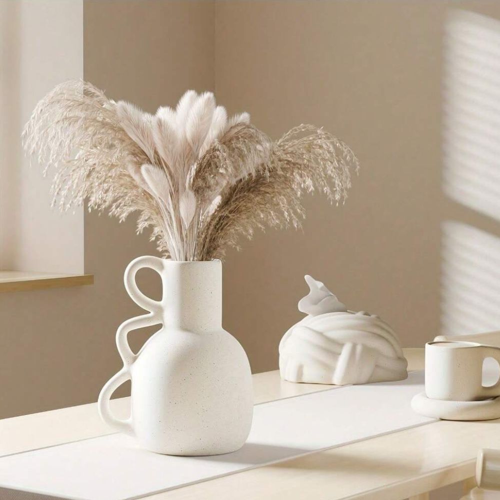 Sculptura Keramikkvase – Elegant skulpturell design for tidløse interiører