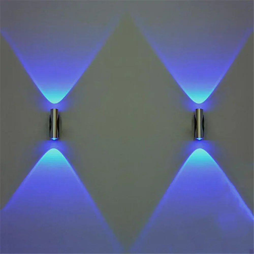 TwinBeam - Justerbar LED-vandlampe