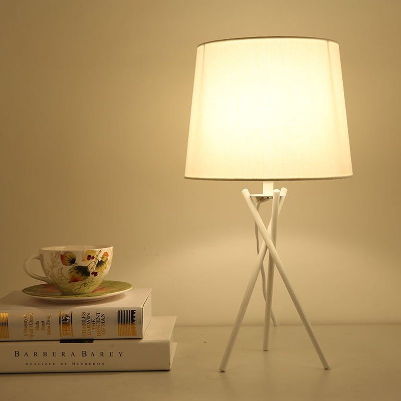 Glow - Moderne, rustikk lampe med spiss utforming