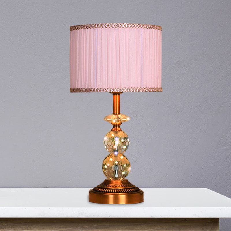 LumiCrystal - Elegant bordlampe med fasetterte krystallkuler