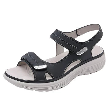 Ruffa - Minimalistiske sandaler med bred stroppekomfort