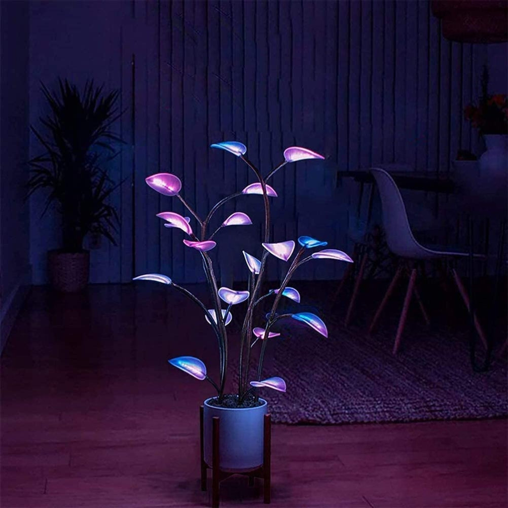 LumeLeaf LED-plantelys – myk glød og dekorativ sjarm for plantene dine