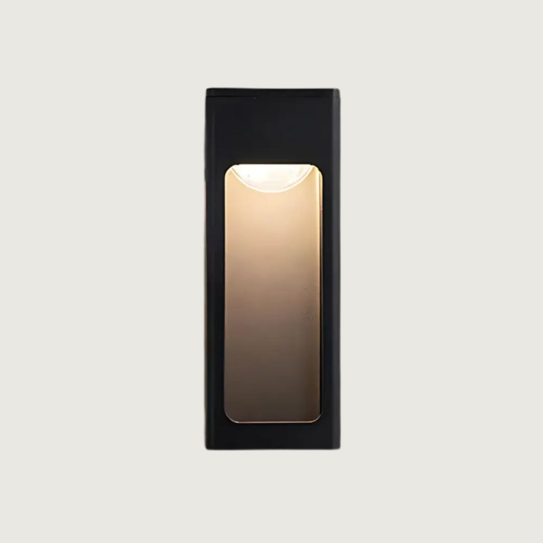 MotionGlow – Elegant utendørs vegglampe med bevegelsessensor
