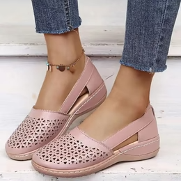 Solenn - Uanstrengt perforert kile Espadrille flate sko