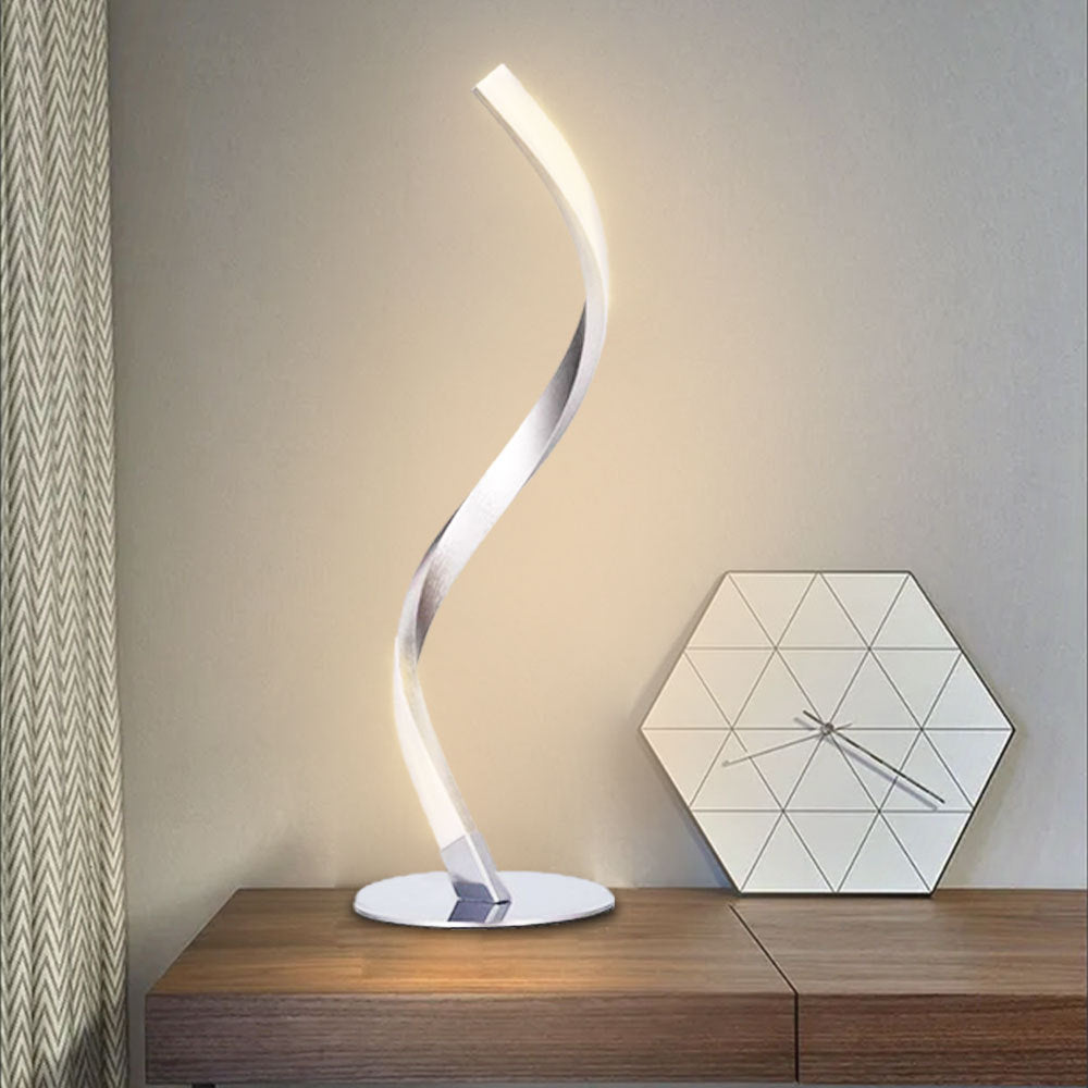 LumiSwivel - Moderne LED-bordlampe med dreibart design