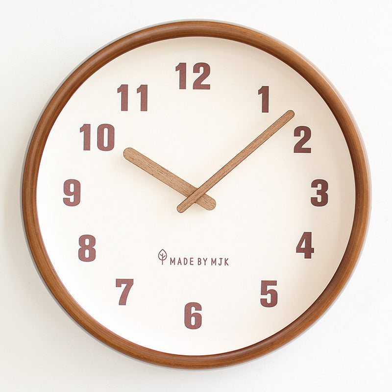 TimelessDuo - Sett med to minimalistiske veggklokker i tre