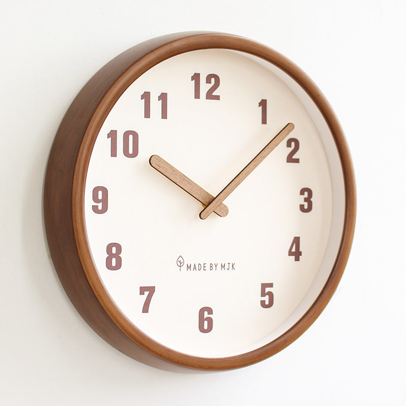 TimelessDuo - Sett med to minimalistiske veggklokker i tre