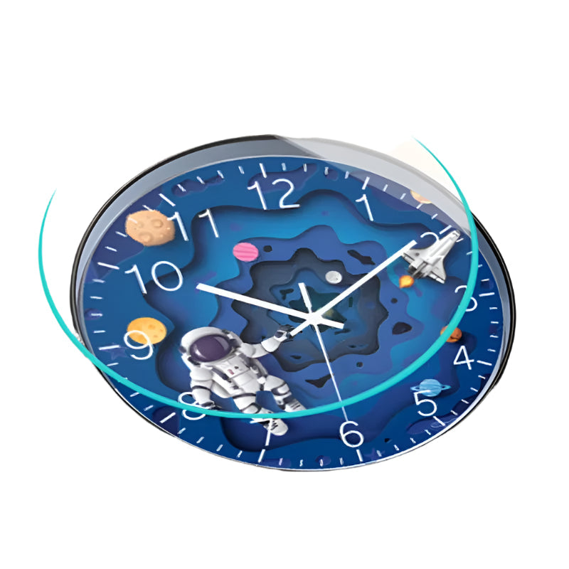 Cosmotime-tema veggklokke til barnerom