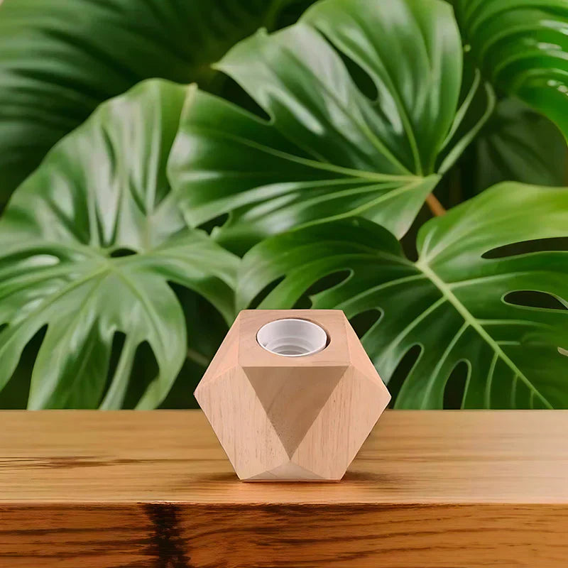 GeoLume - Bordlampe med geometrisk trefot med mange fasetter