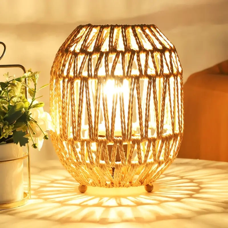 LumaAura - Pålitelig bordlampe med unik design