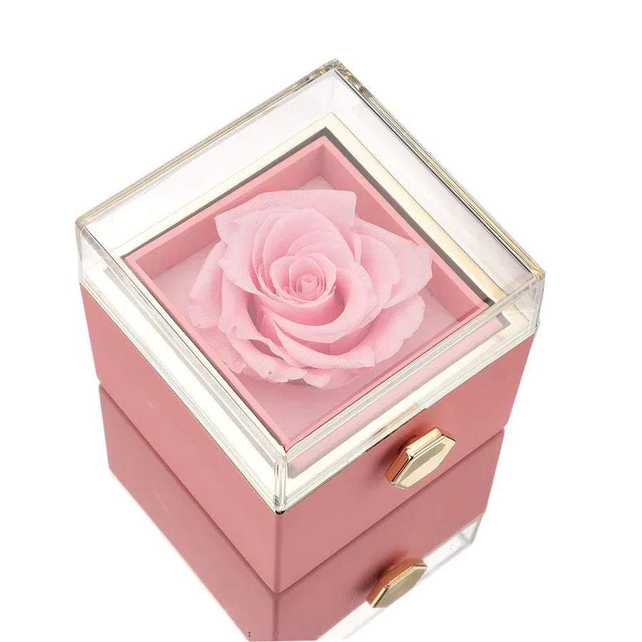 EternaBloom - Halskjede i gaveeske med bevart rose i en luksuseske