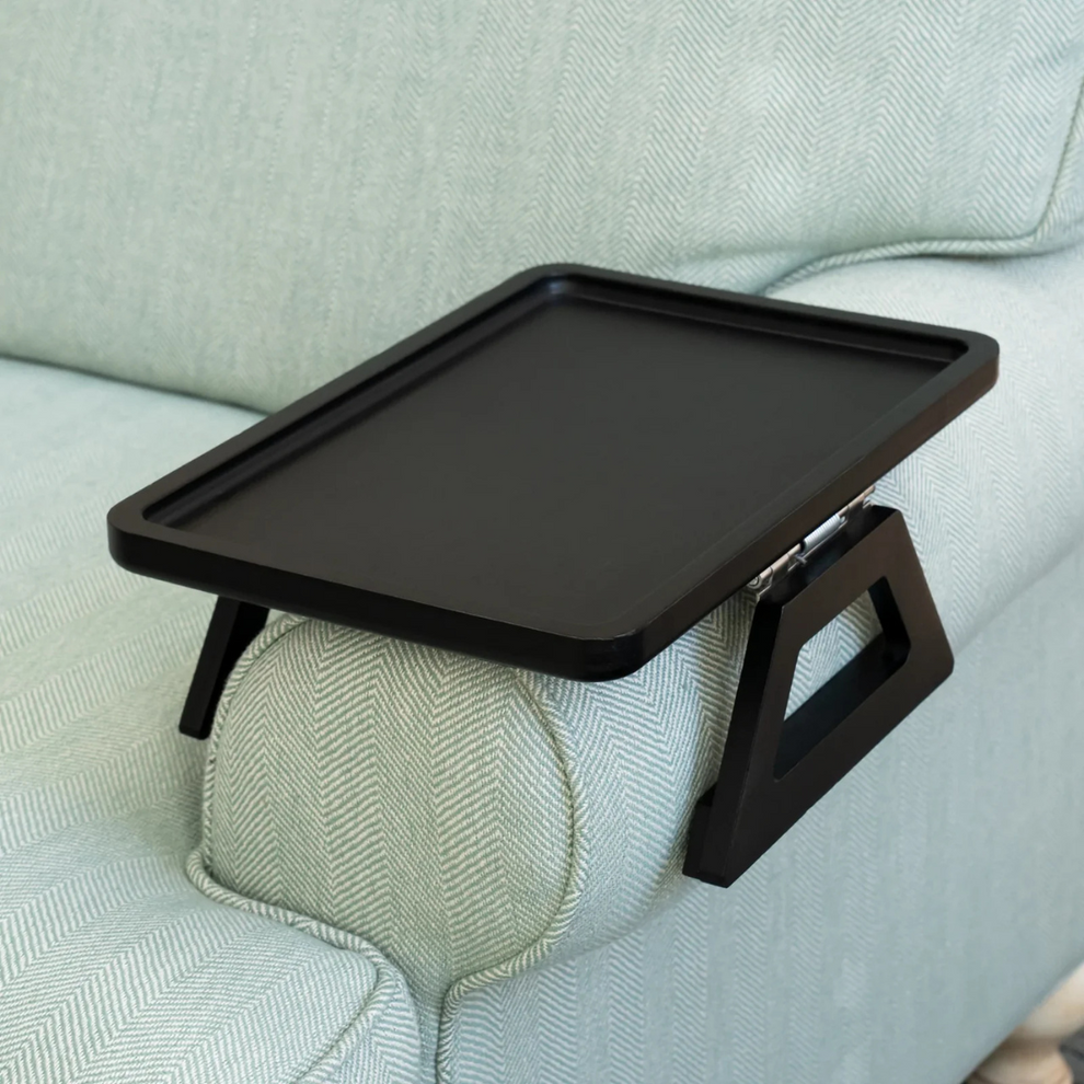 ArmNest - Skrivebord med armlener på siden av sofaen