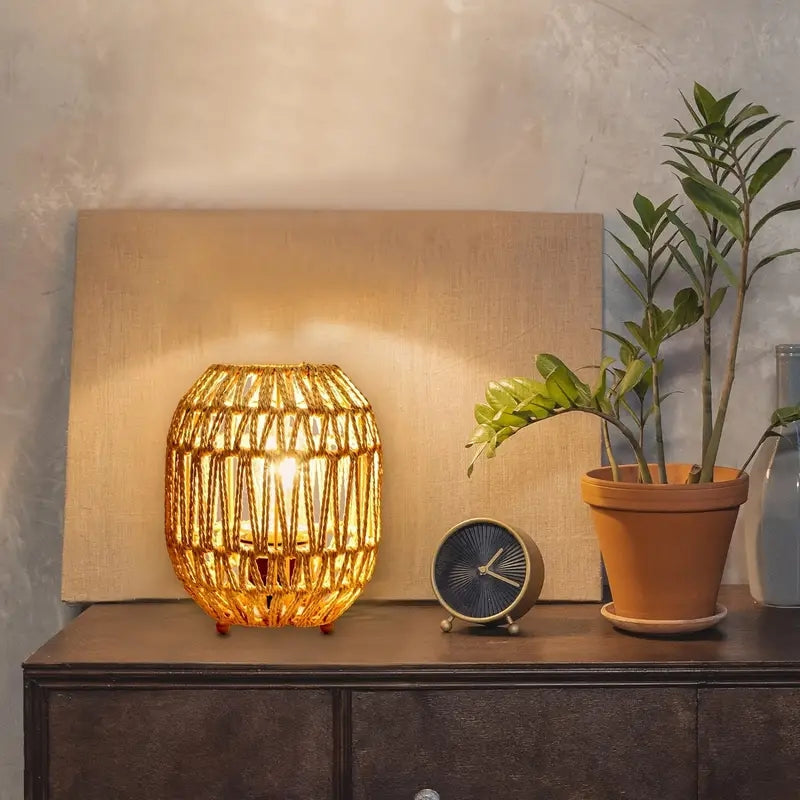 LumaAura - Pålitelig bordlampe med unik design