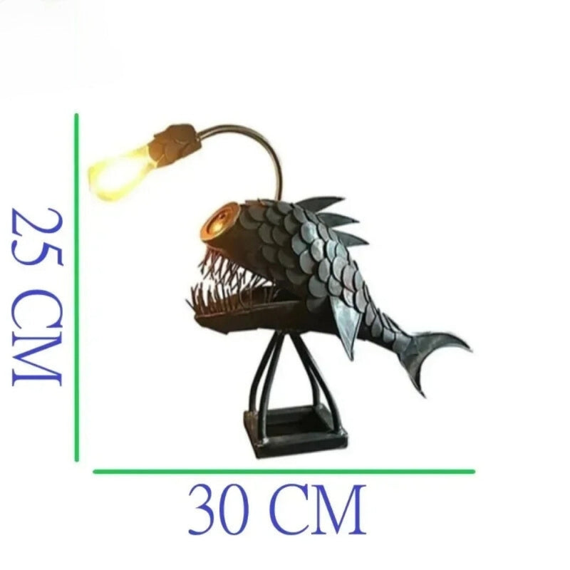 AnglerGlow – Angler-lampe laget av resirkulert metall