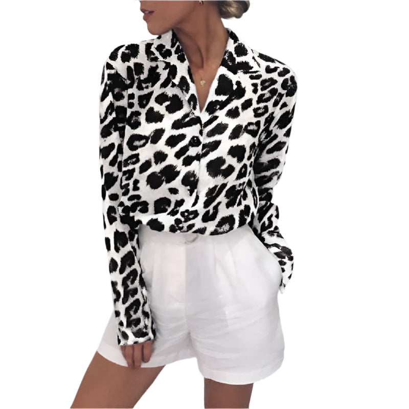 Hanna - Leopardprint bluse med lange ermer og skjortekrage