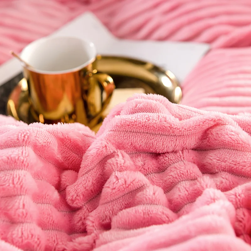 Fluffy Haven mykt plysjteppe – ultimat komfort og varme