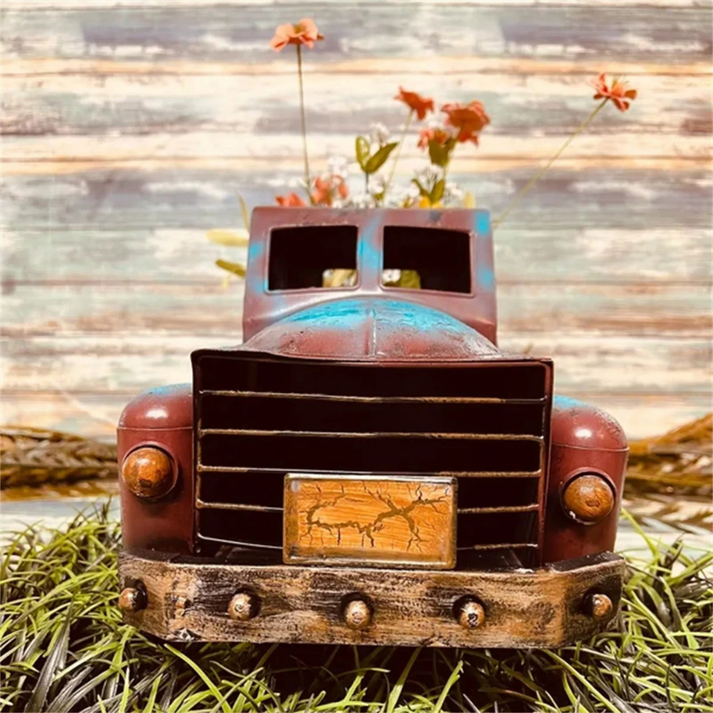 RusticHaul - Dekorative potteplanter i vintage lastebil