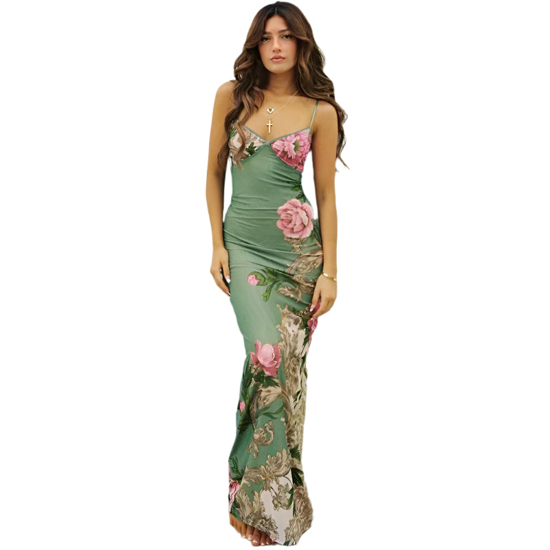 Nessa - Elegant blomsterkjole med spaghettistropper