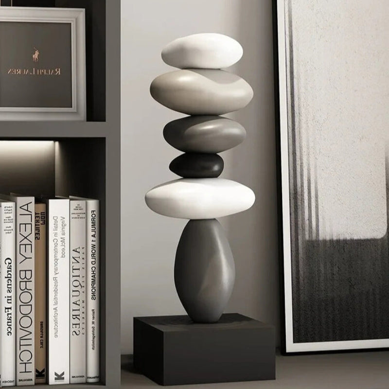 ZenStack – Moderne stablet steinskulptur