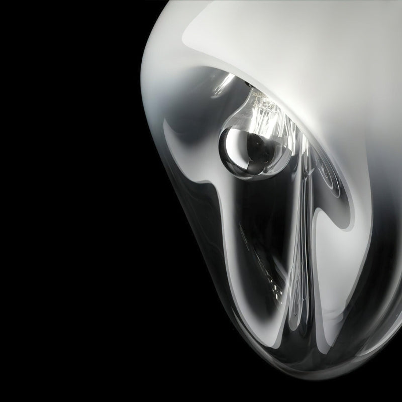 Dråbelux Elegant Glass Pendellampe – Stilig Takbelysning med Mykt Lys