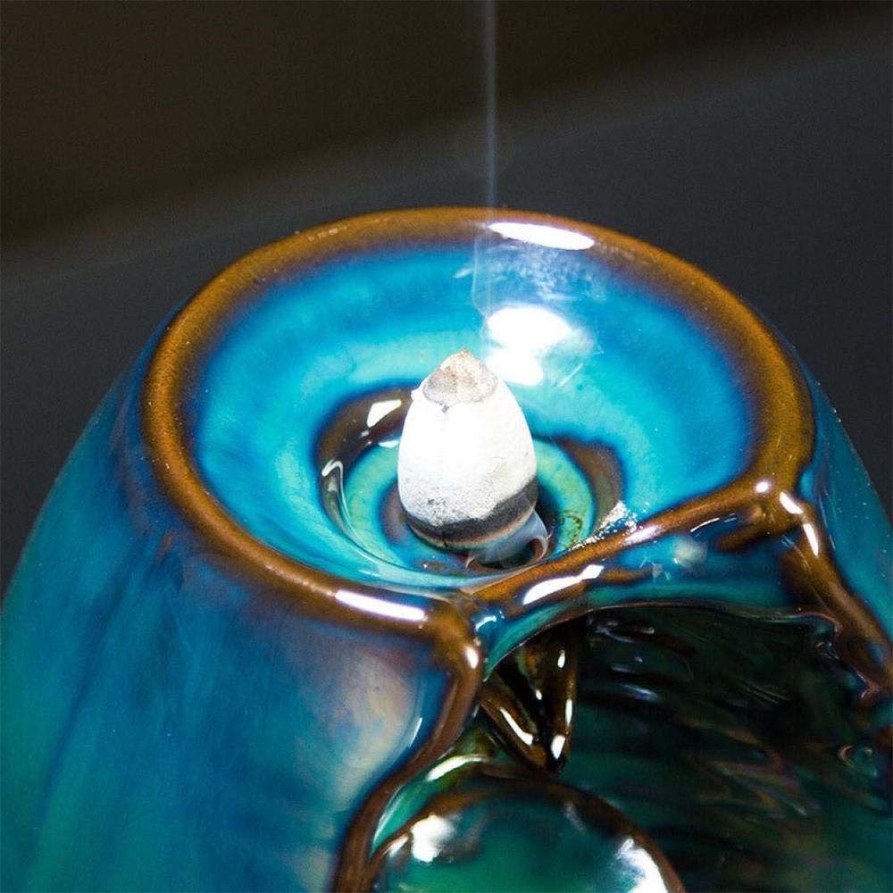 ZenFlow røkelsesholder – håndlaget design med beroligende fossefallseffekt