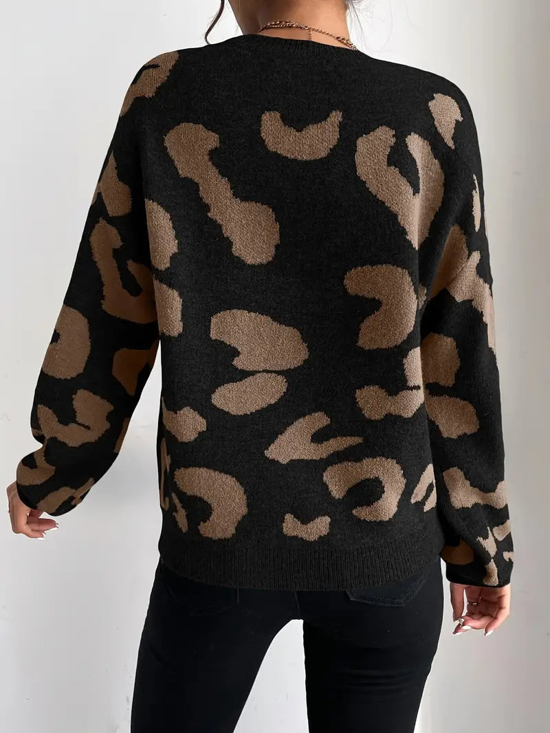 Jonas - Genser med rund hals og leopardmønster