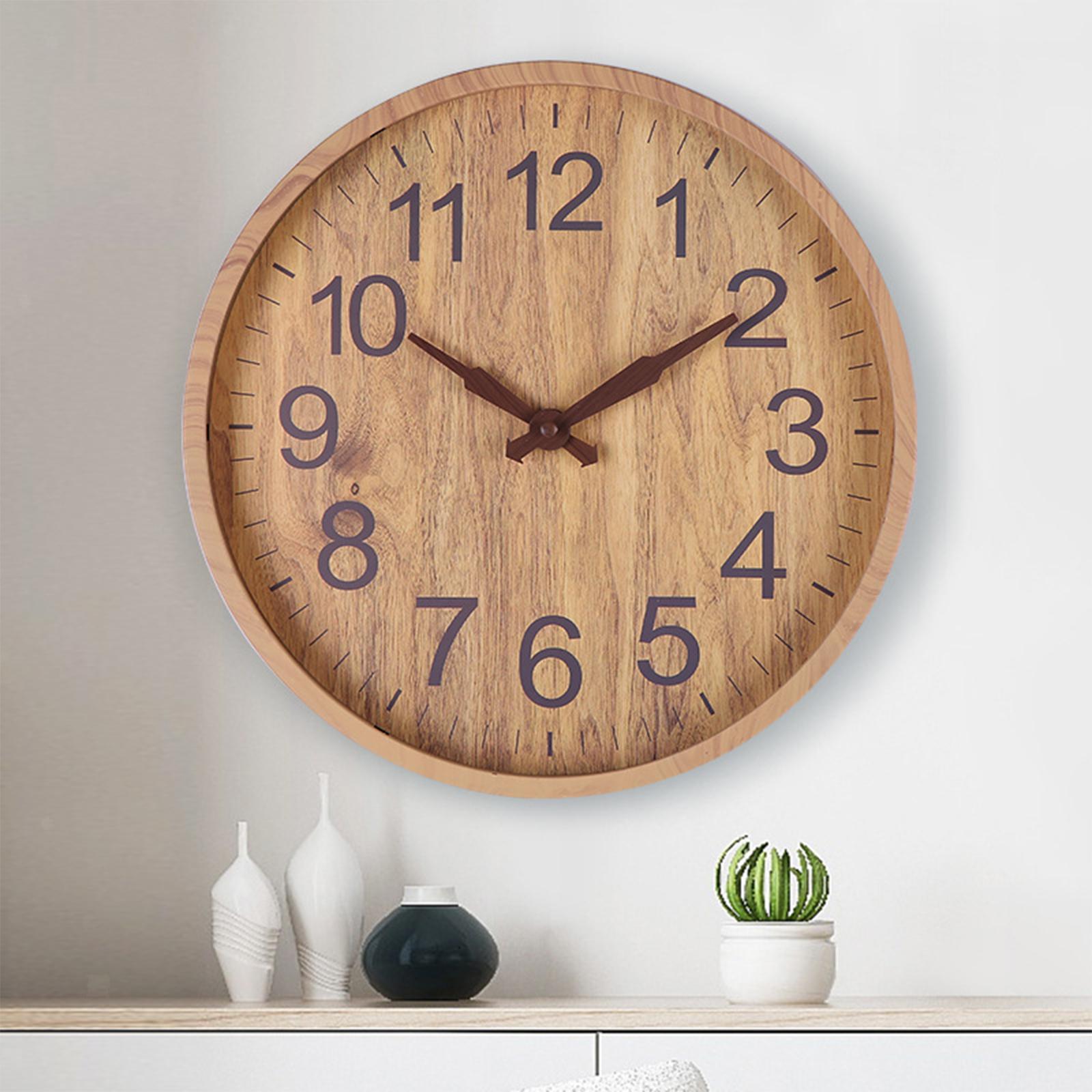 EcoTime håndlaget treklokke - naturlig eleganse