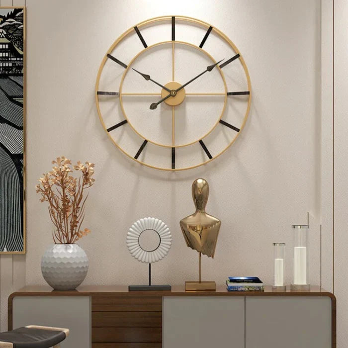 Tidura elegant veggklokke – stilig og tidløs design for hjemmet