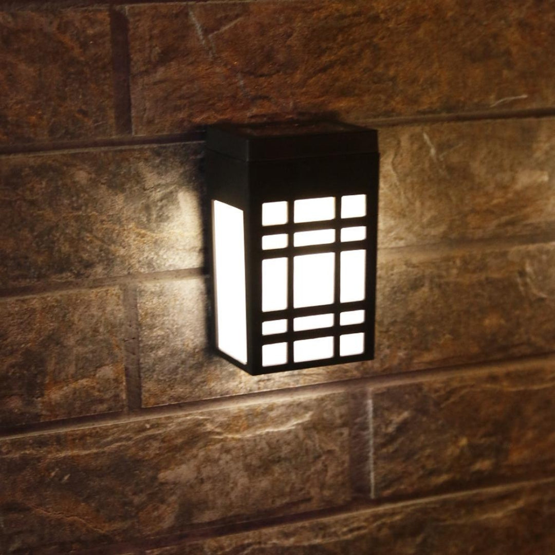 LumiGuard – Smart solcellelampe med automatisk sensorkontroll