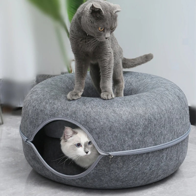 CozyNest -Komfortabel smultringformet katteseng i filt
