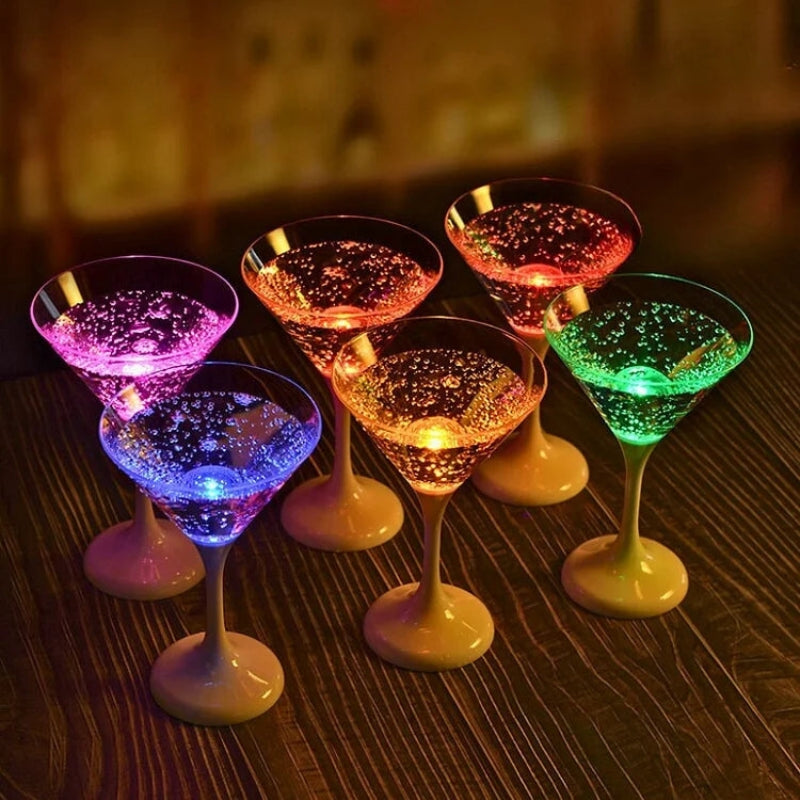 LumiFlute – Fargeskiftende LED-champagneglass