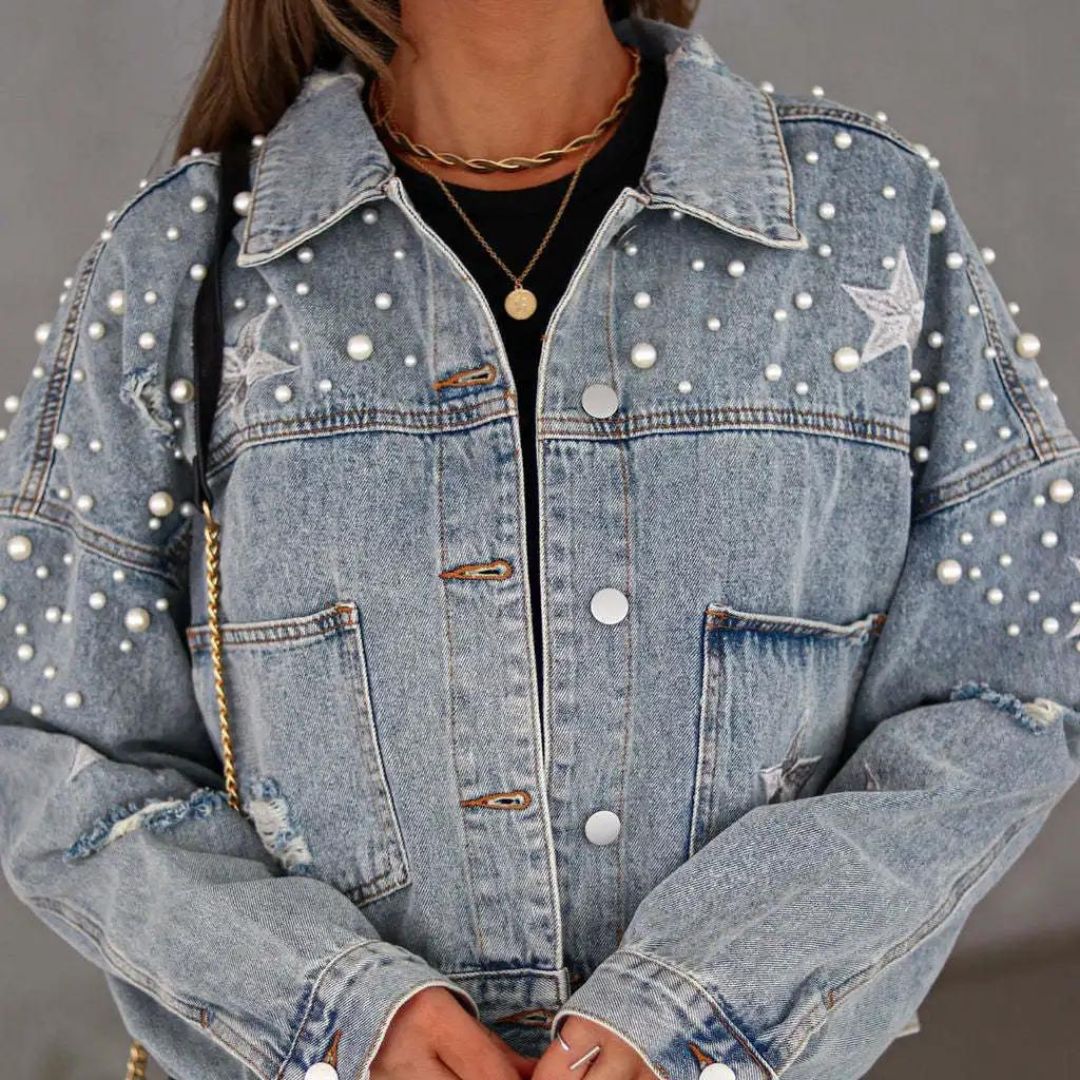 Editha - Denimjakke med knapper og perler