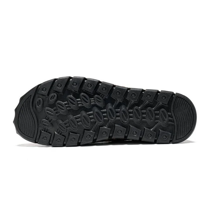AntonTrek - Robuste sandaler med meshdetaljer og sømmer