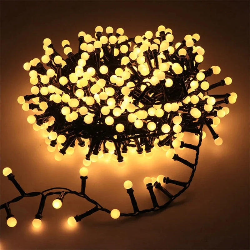 GlowSphere - Vanntette LED-strenglys med runde kuler