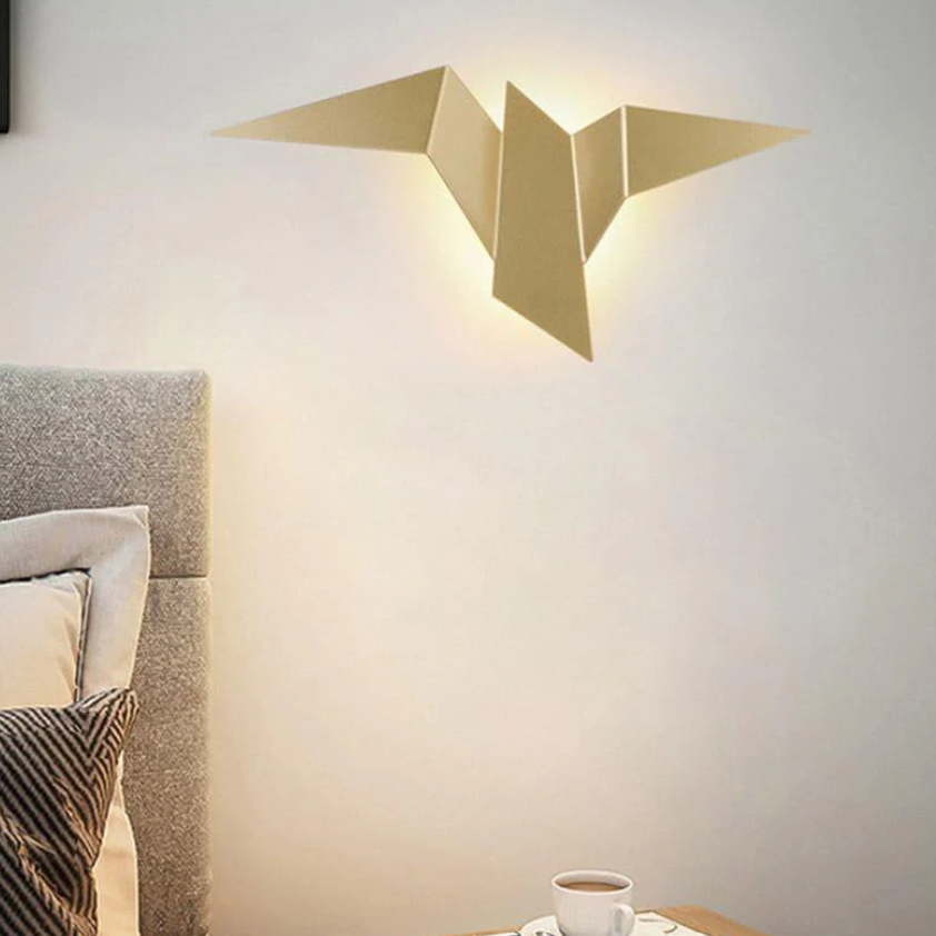 LumeNest – Kunstnerisk fuglevegglampe for et moderne preg