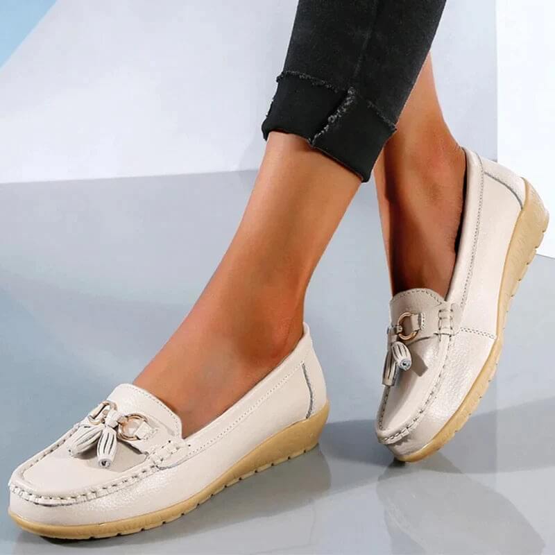 Jezebel - Myke flate loafers med dusk for en uanstrengt elegant hverdagslook