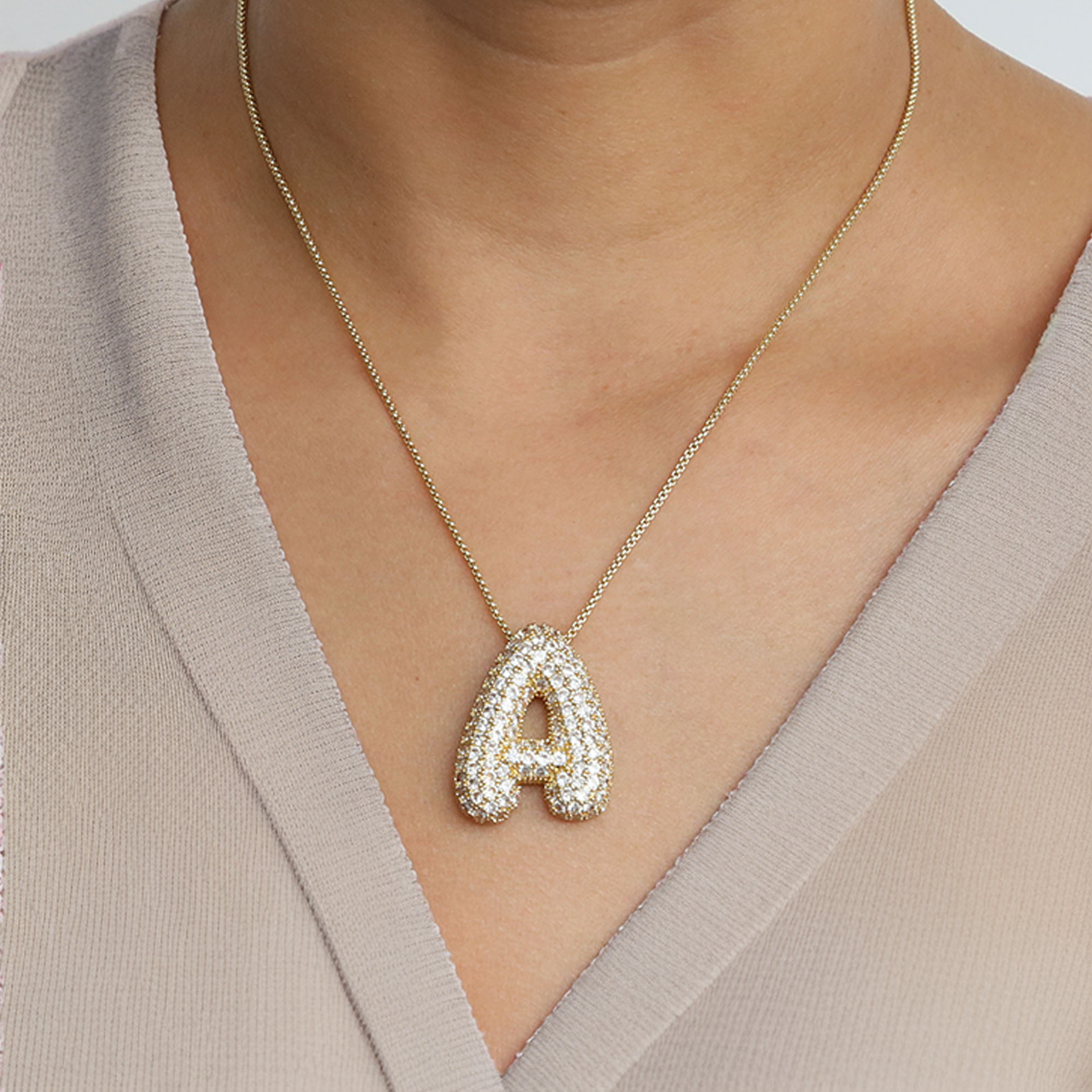 Luna Bubble Initial Halskjede med Diamantlook – Personlig gave til morsdagen