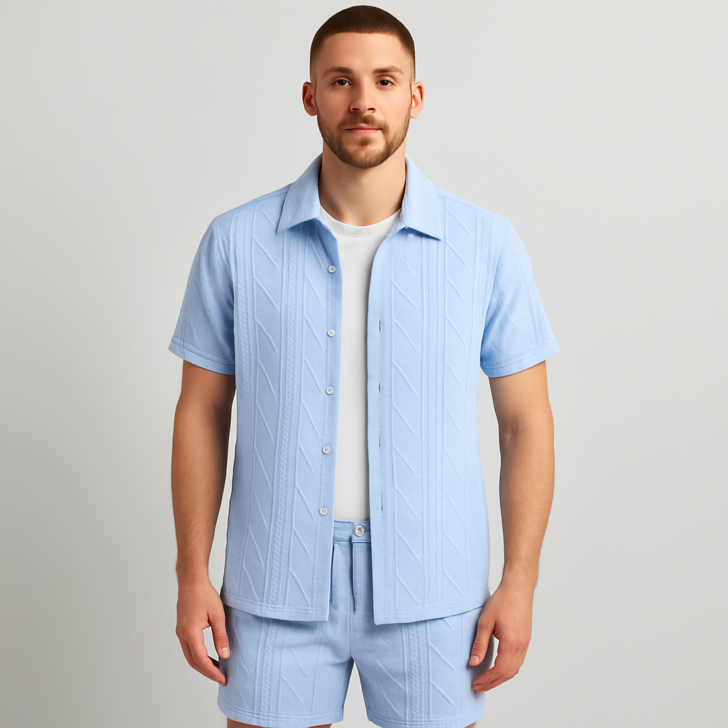 Herre 2-delt jacquardstrikksett – kortermet skjorte og shorts i ensfarget farge, premium casual antrekk
