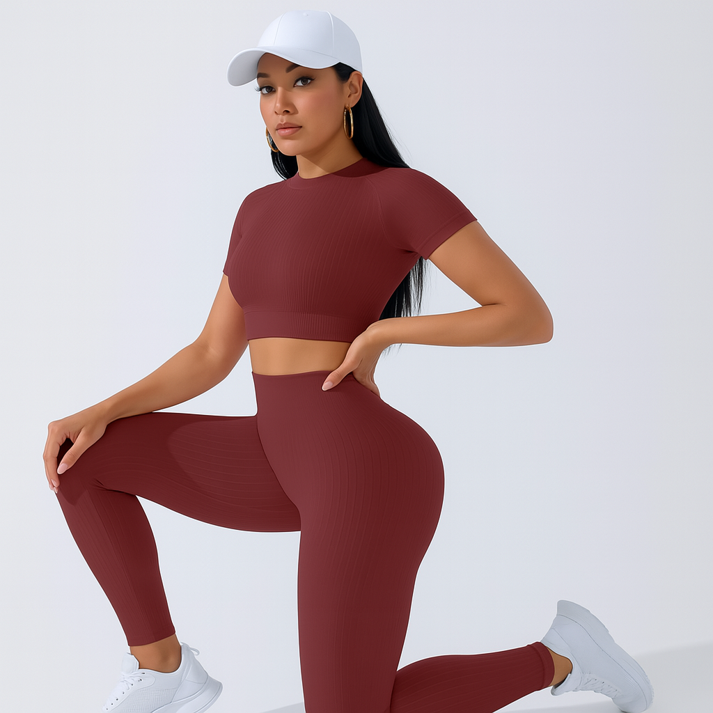 2-delt sportssett for dame – kortermet topp og leggings med høy midje for yoga og pilates