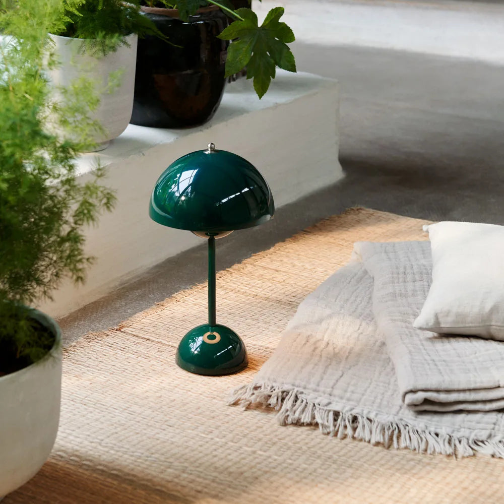 NordicGlow- Bordlampe med moderne soppdesign