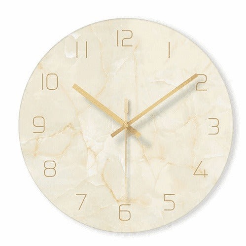 Marbelle Elegant dekorativ klokke - stilig design i marmorutseende