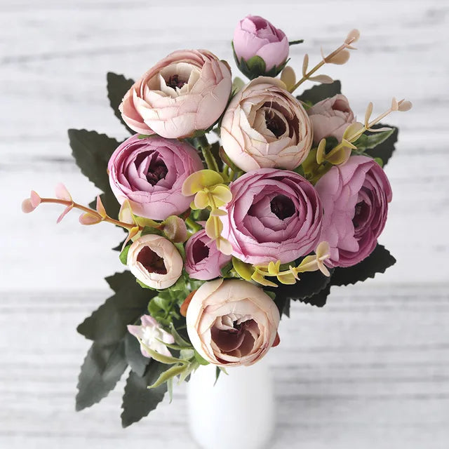 BloomLuxe – Elegant kunstig Ranunculus-blomsterarrangement