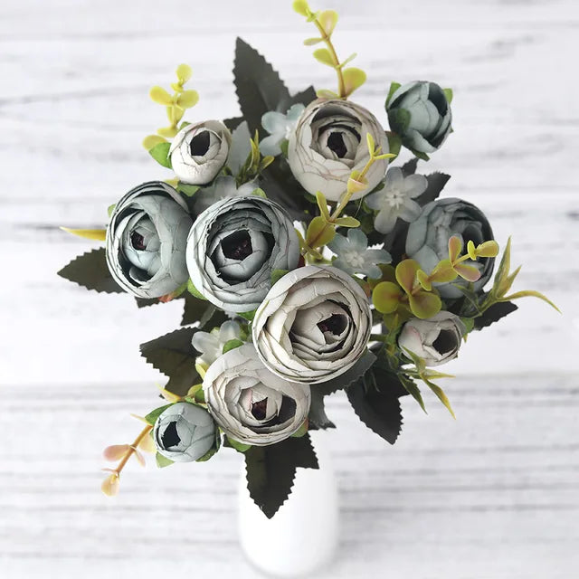 BloomLuxe – Elegant kunstig Ranunculus-blomsterarrangement