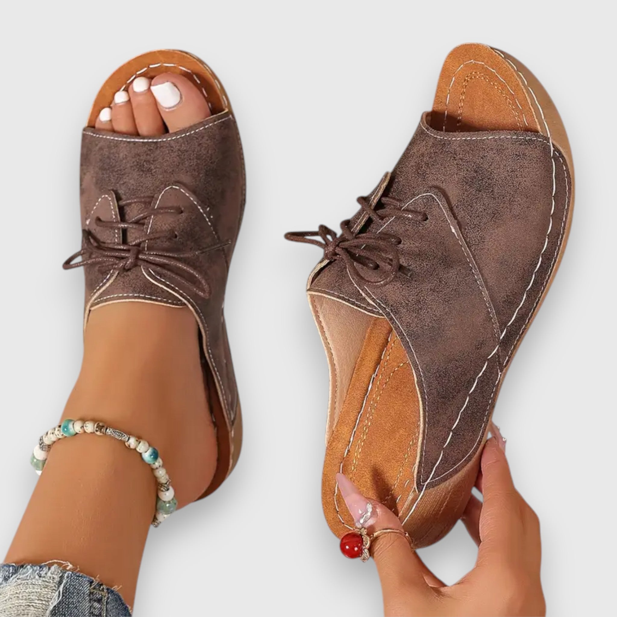 Marina - Elegante sandaler med peep-toe og snøring