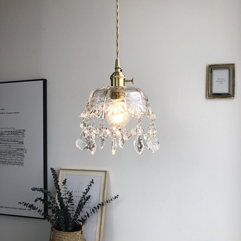 LumiGlace - Elegant pendellampe med design i klart krystallglass for sofistikerte interiører
